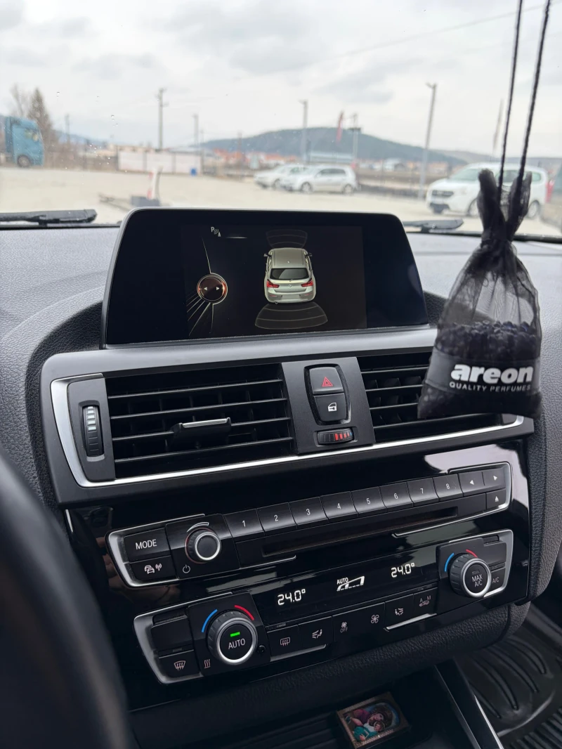 BMW 118 F20 Facelift , снимка 14 - Автомобили и джипове - 53286425