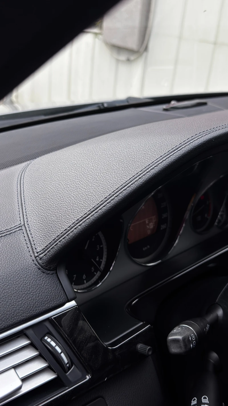 Mercedes-Benz E 350 AMG , снимка 8 - Автомобили и джипове - 53396572