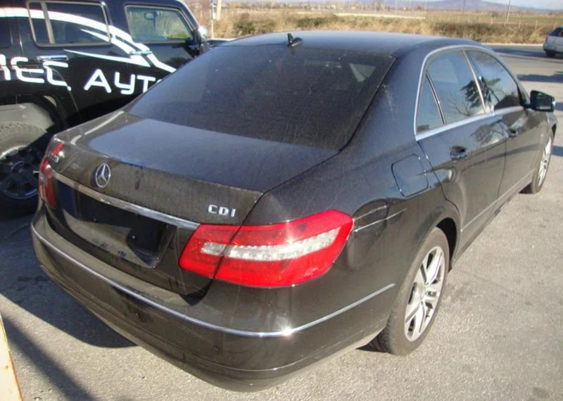 Mercedes-Benz E 220 .250.350CDI, снимка 4 - Автомобили и джипове - 6215923