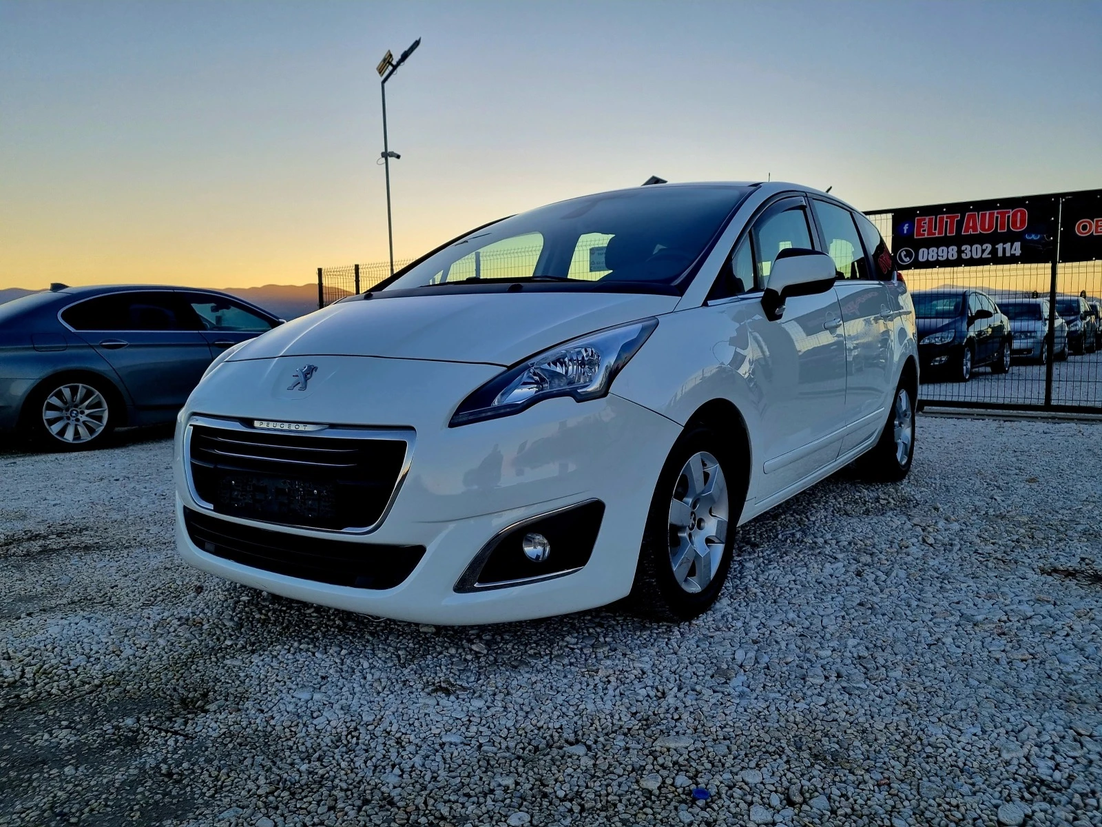 Peugeot 5008 1.6 HDI 115ks.EVRO 5B, снимка 1