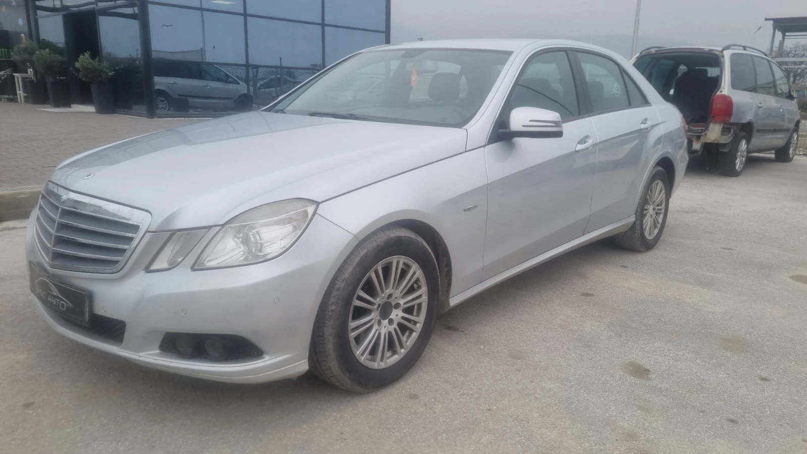 Mercedes-Benz E 220 .250.350CDI | Mobile.bg   11