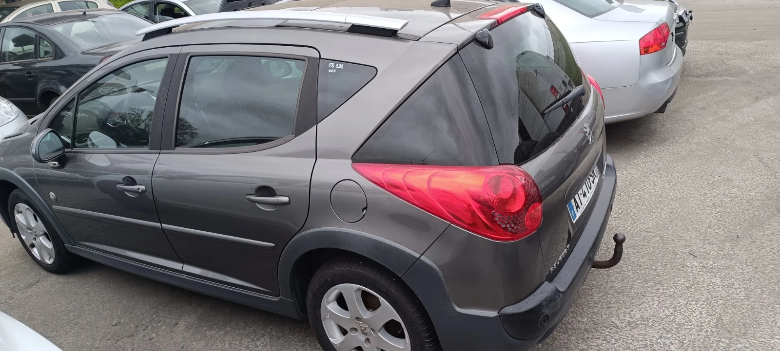 Peugeot 207 1.4i/HDi 1.6i/HDi + SW - изображение 10