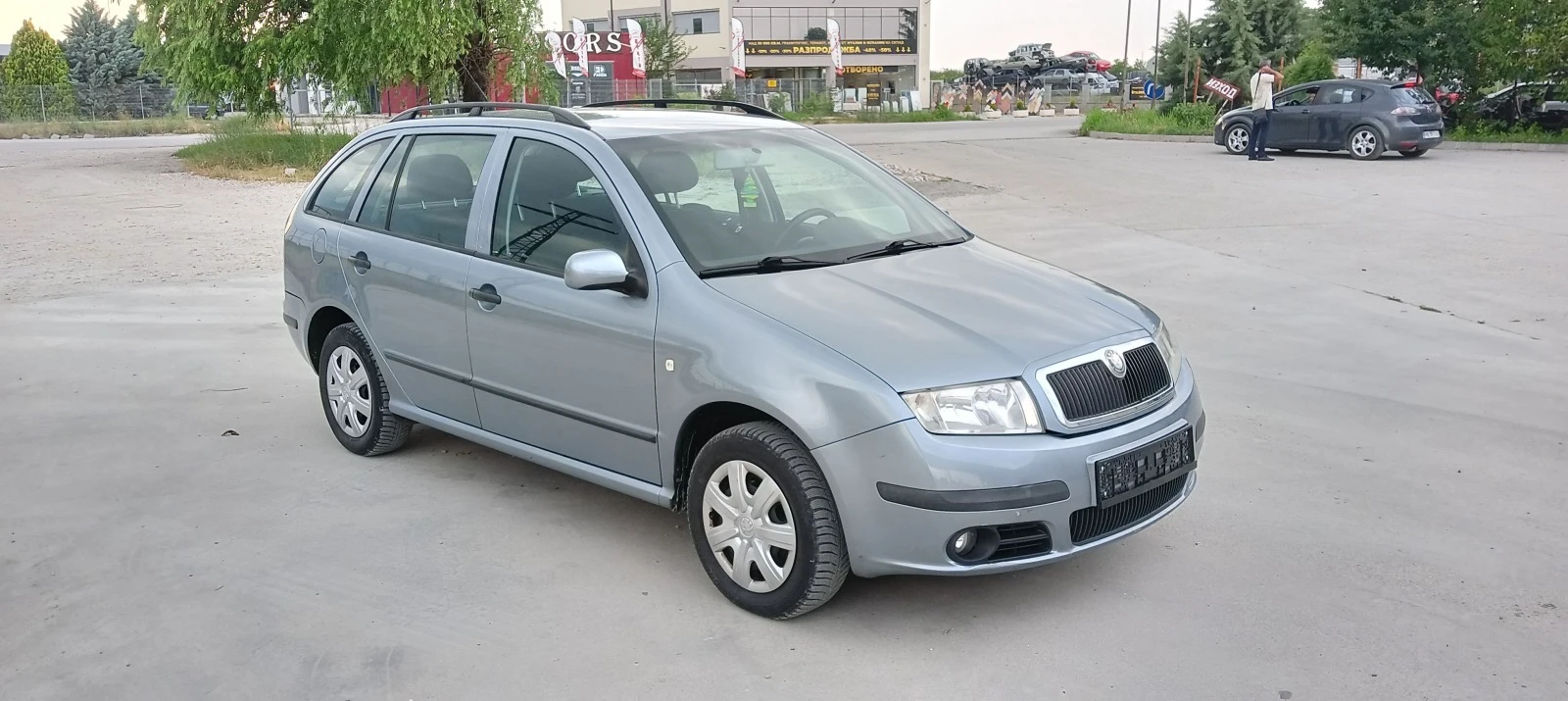 Skoda Fabia 1.4 БЕНЗИН АВТОМАТ  - изображение 8