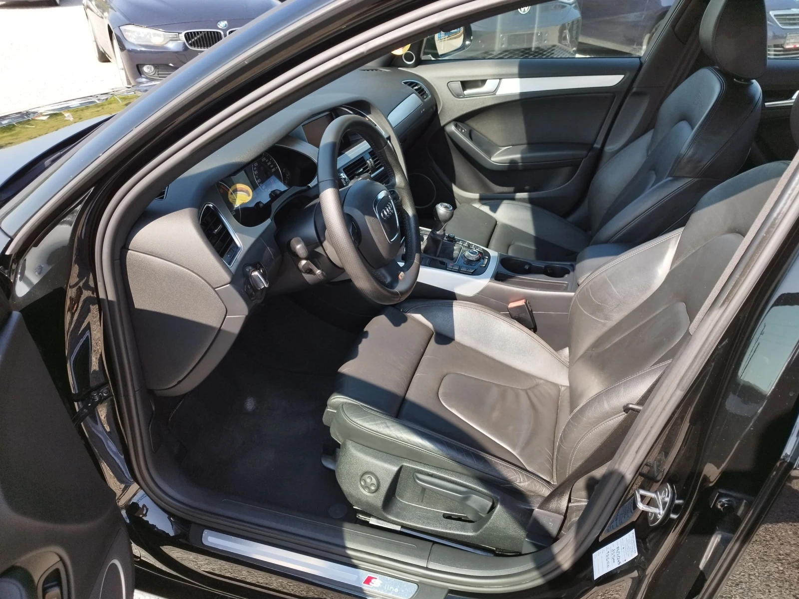 Audi A4 2.0TDI 170кс.6ск.S-LINE - изображение 9
