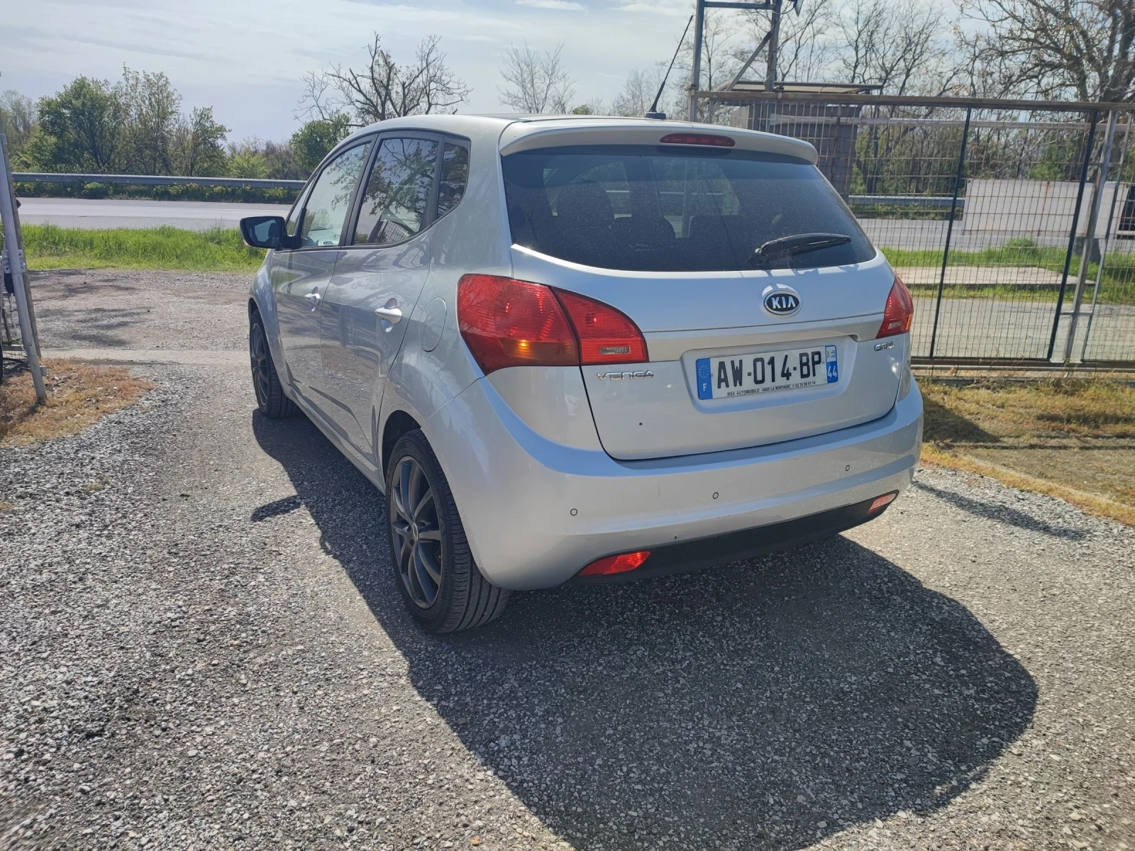 Kia Venga 1.6 CRDI.FACE.116K - изображение 6