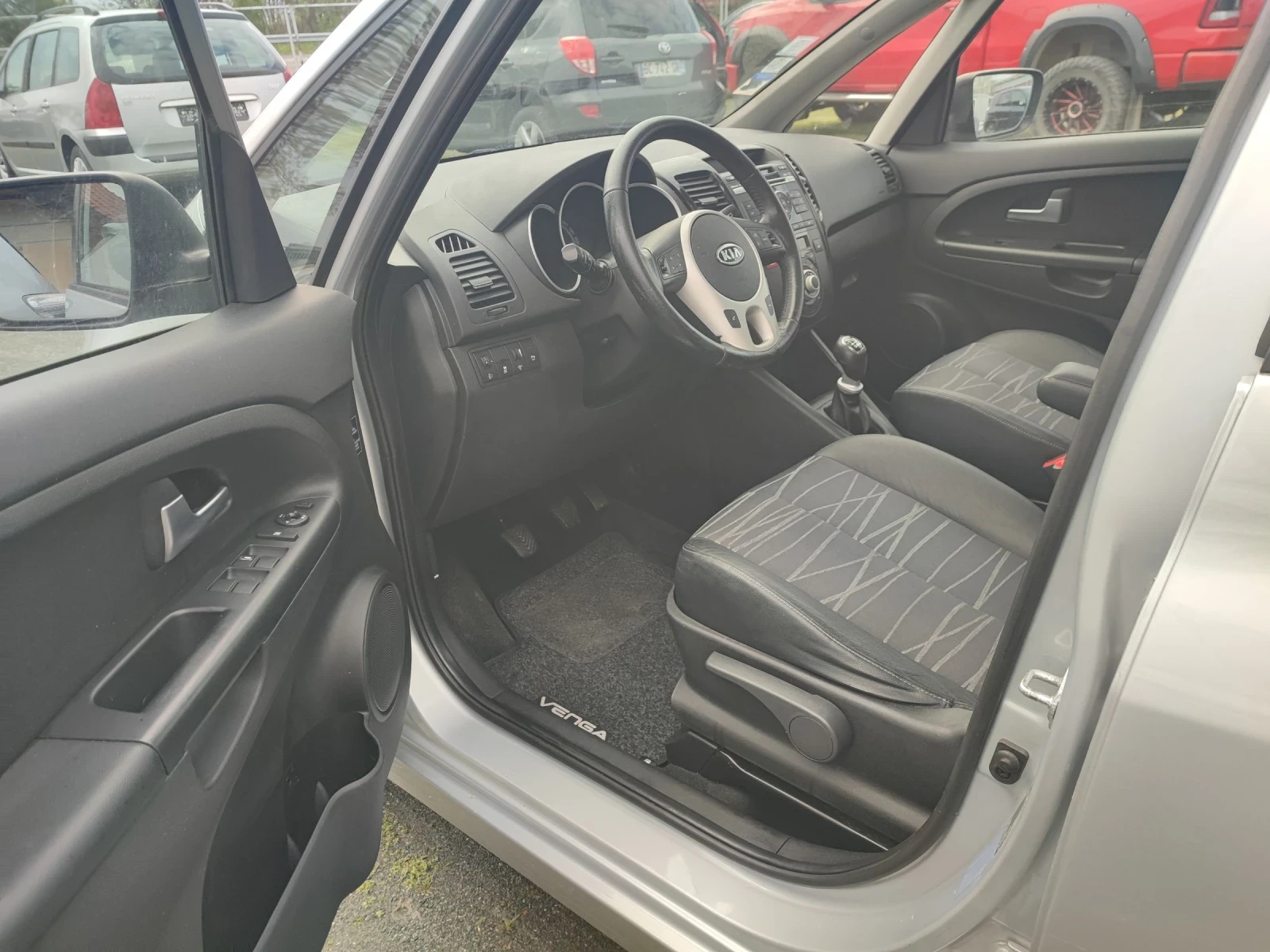 Kia Venga 1.6 CRDI.FACE.116K - изображение 7