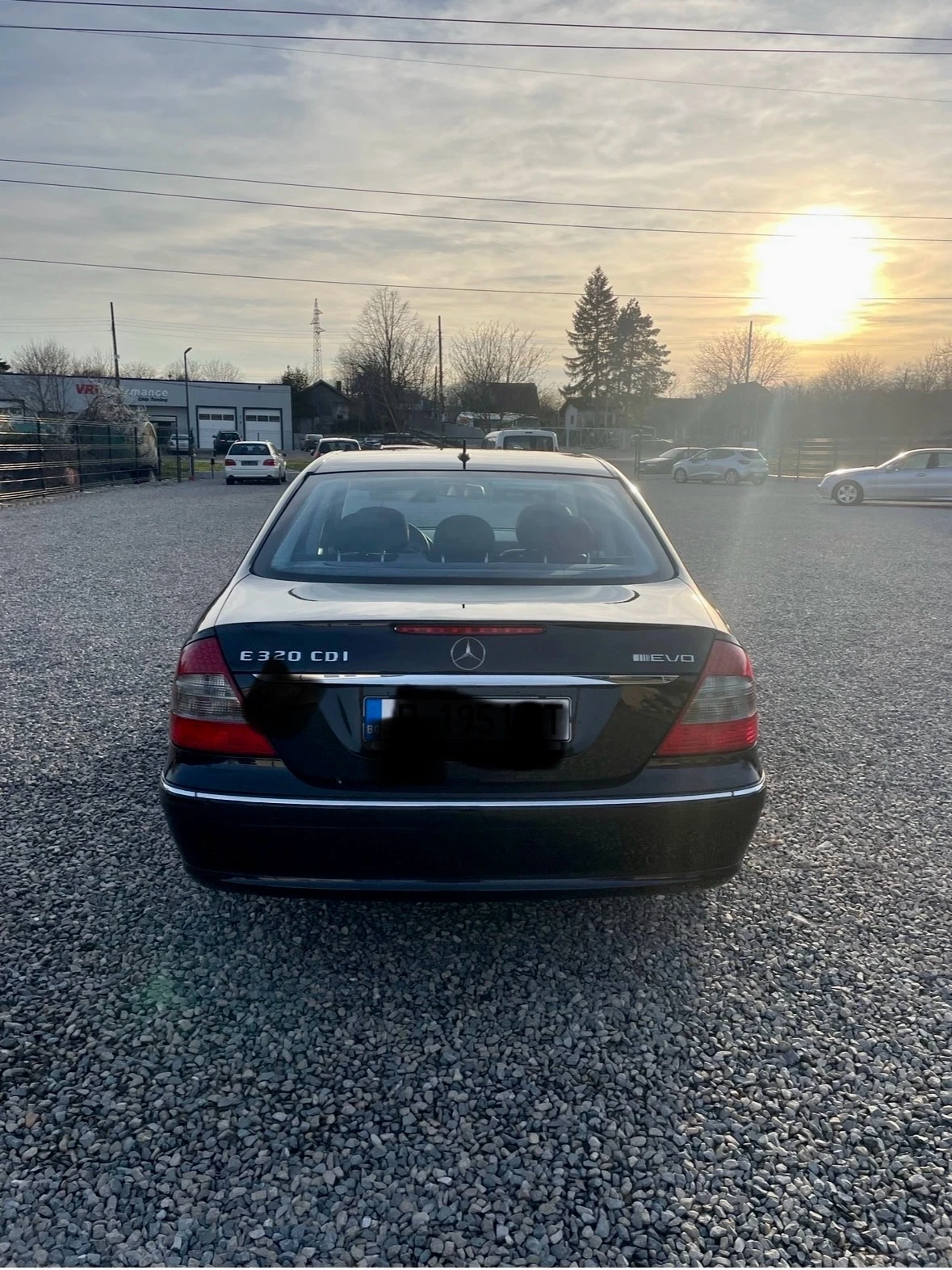 Mercedes-Benz E 320  - изображение 3