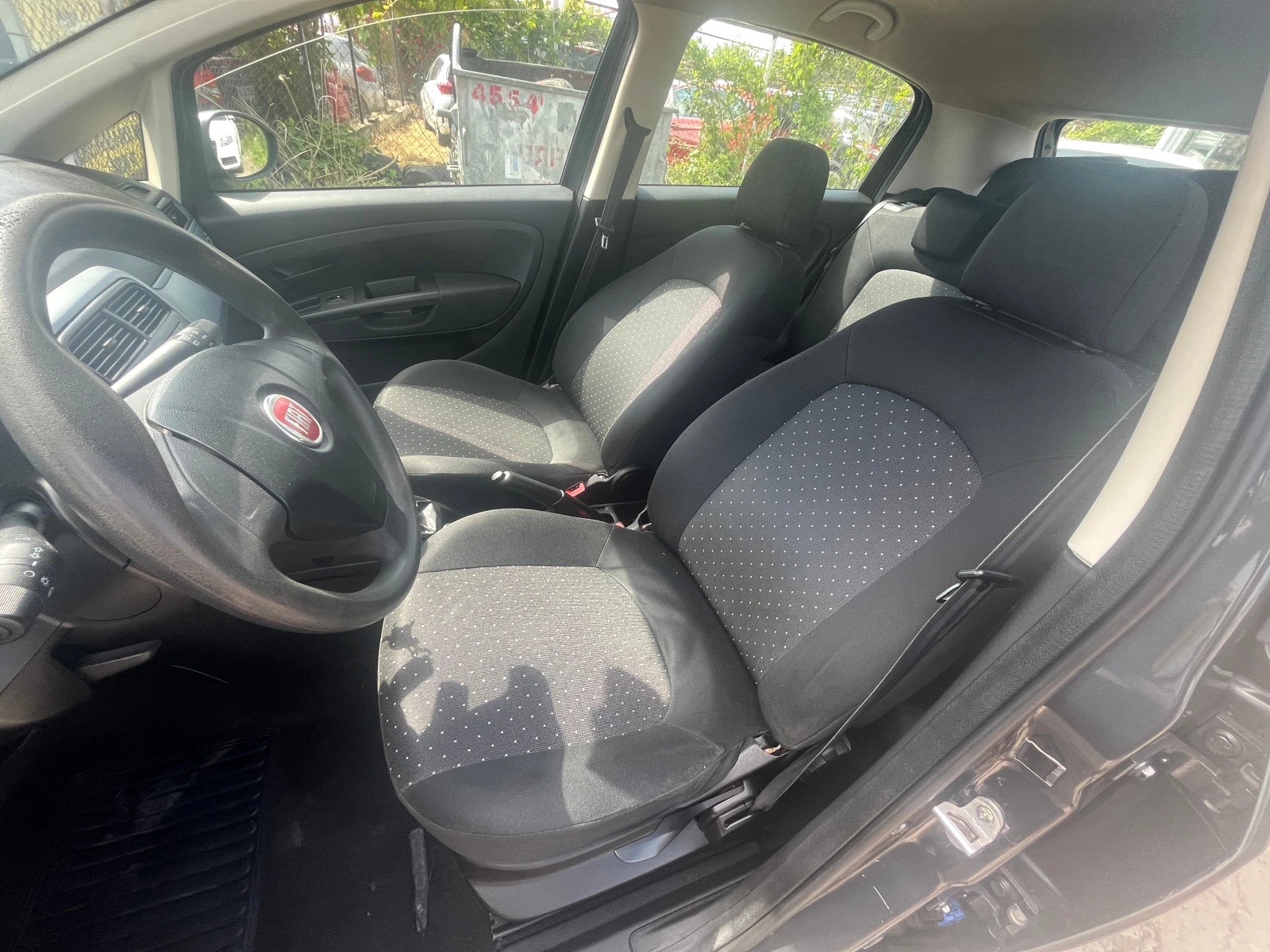 Fiat Punto 1.4 БЕНЗИН - изображение 8