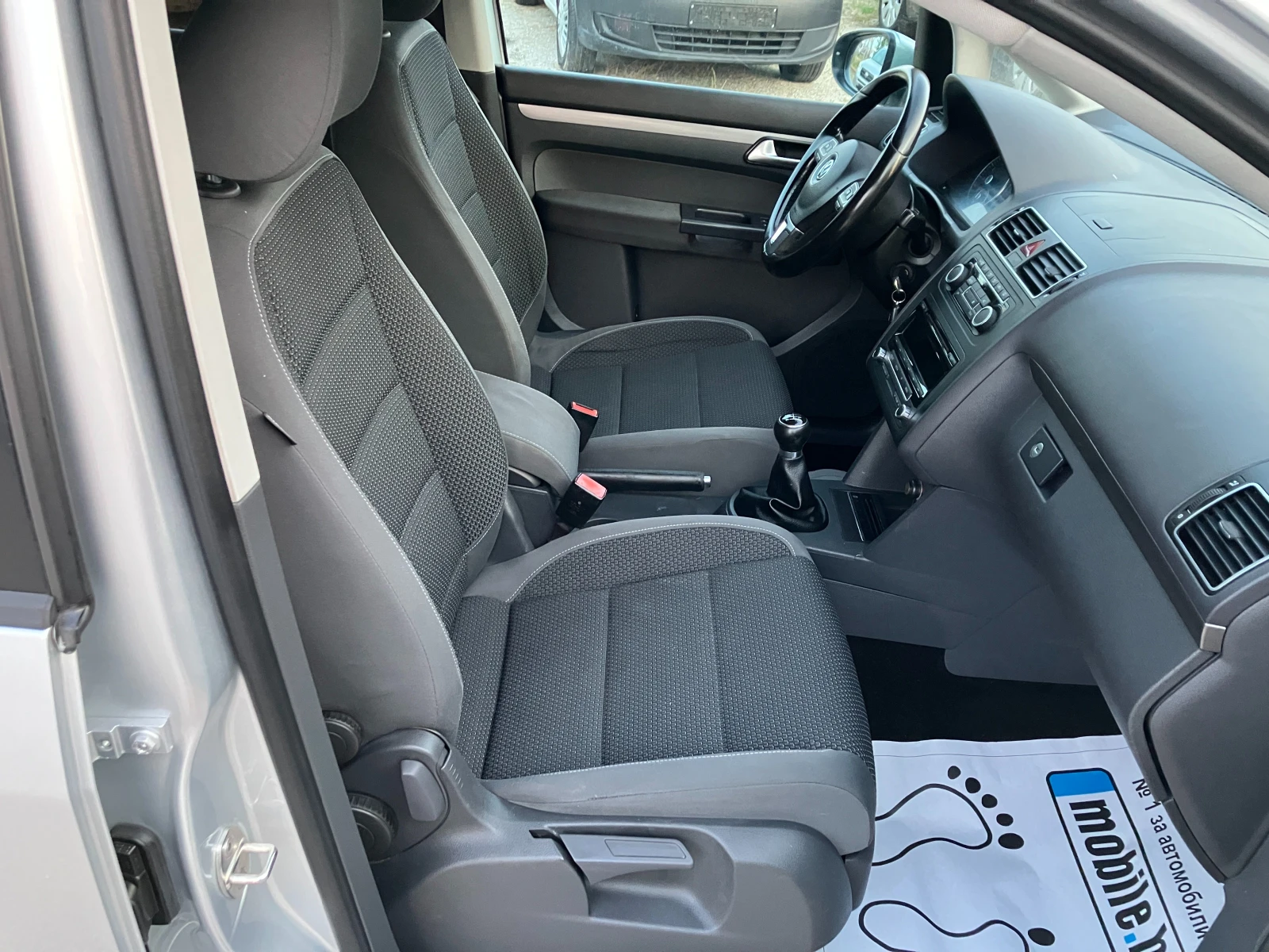 VW Touran 1.4- 7  | Mobile.bg   12