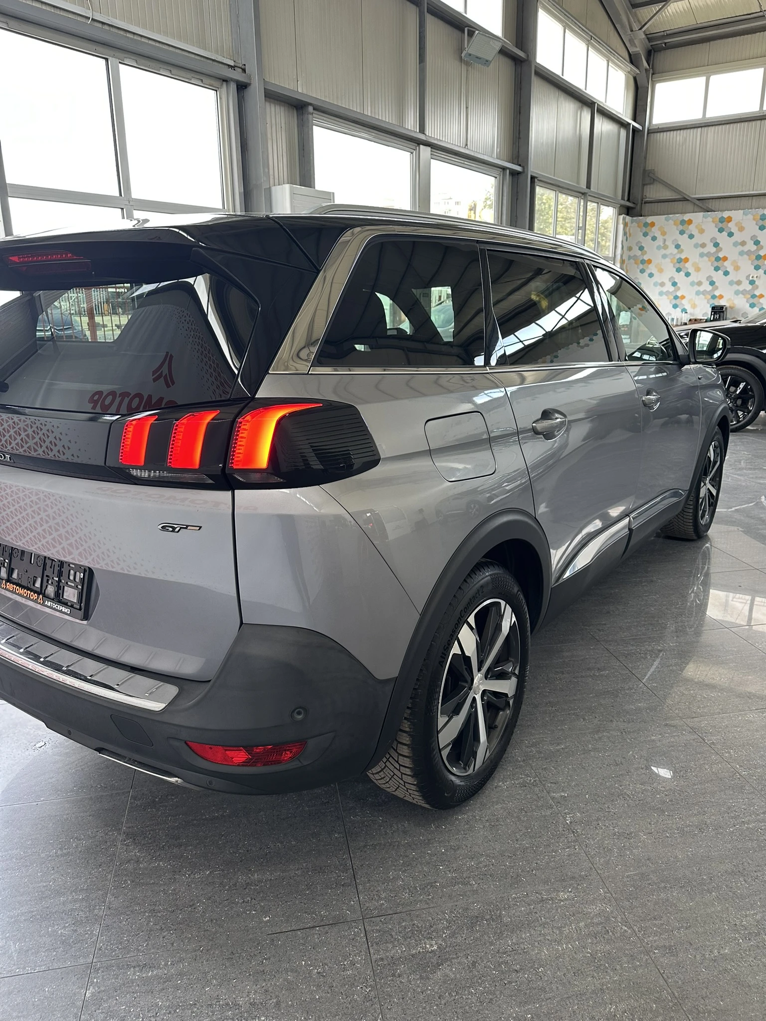 Peugeot 5008 2.0 HDi GT Line - изображение 5