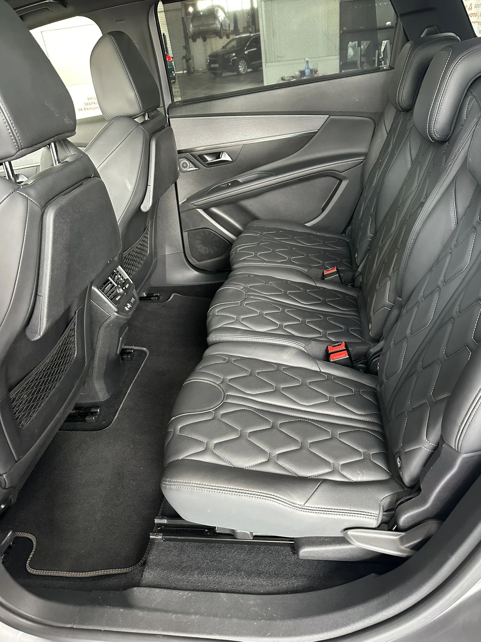 Peugeot 5008 2.0 HDi GT Line - изображение 8