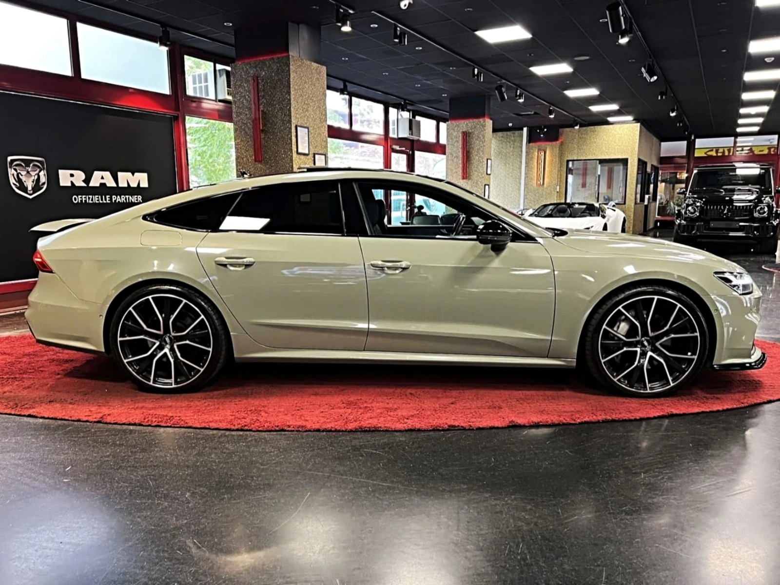 Audi A7 ОЧАКВАН ВНОС Audi A7 5.0TDI Digital * S Line - изображение 2