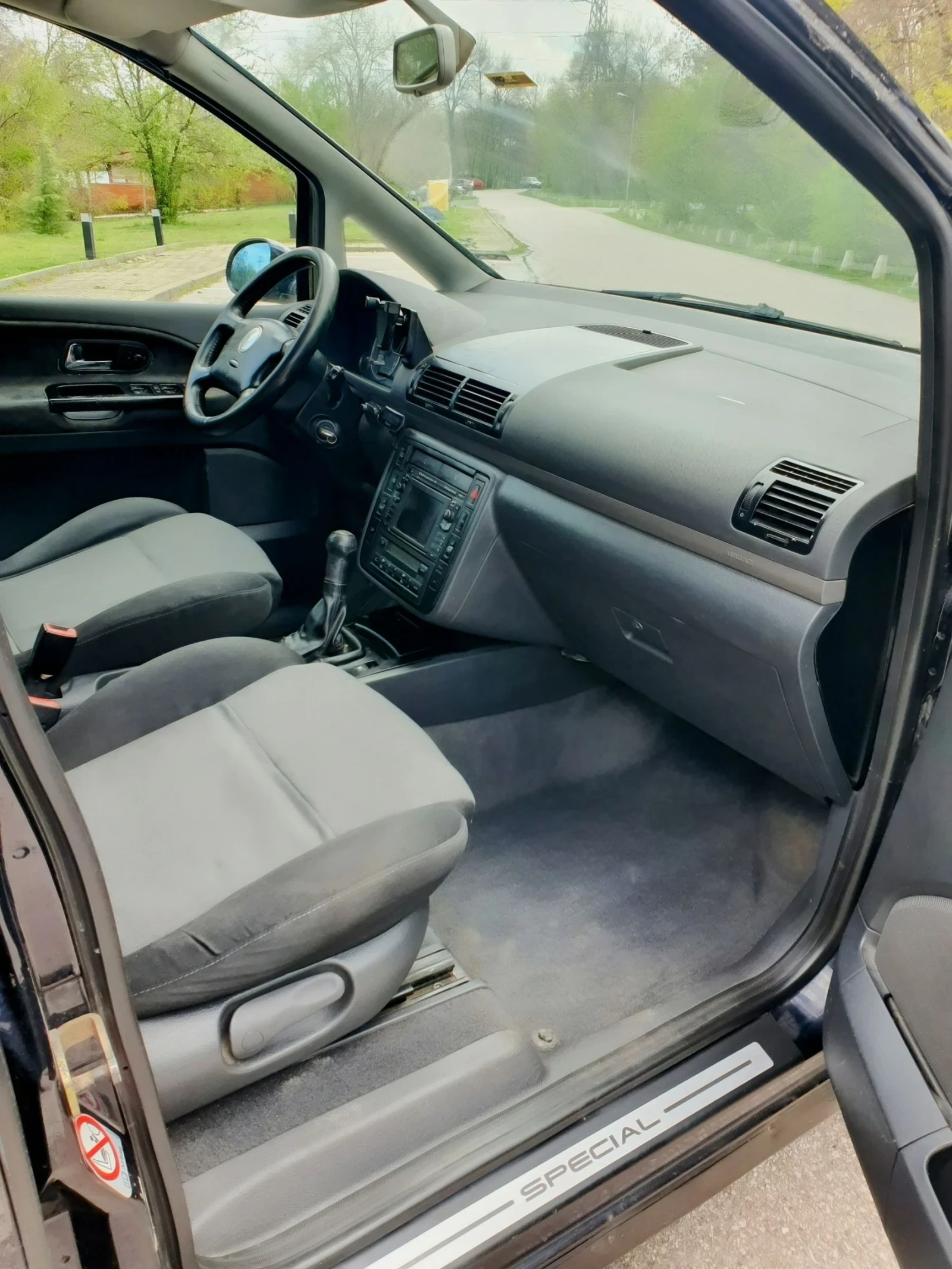 VW Sharan 1.9 tdi - изображение 10