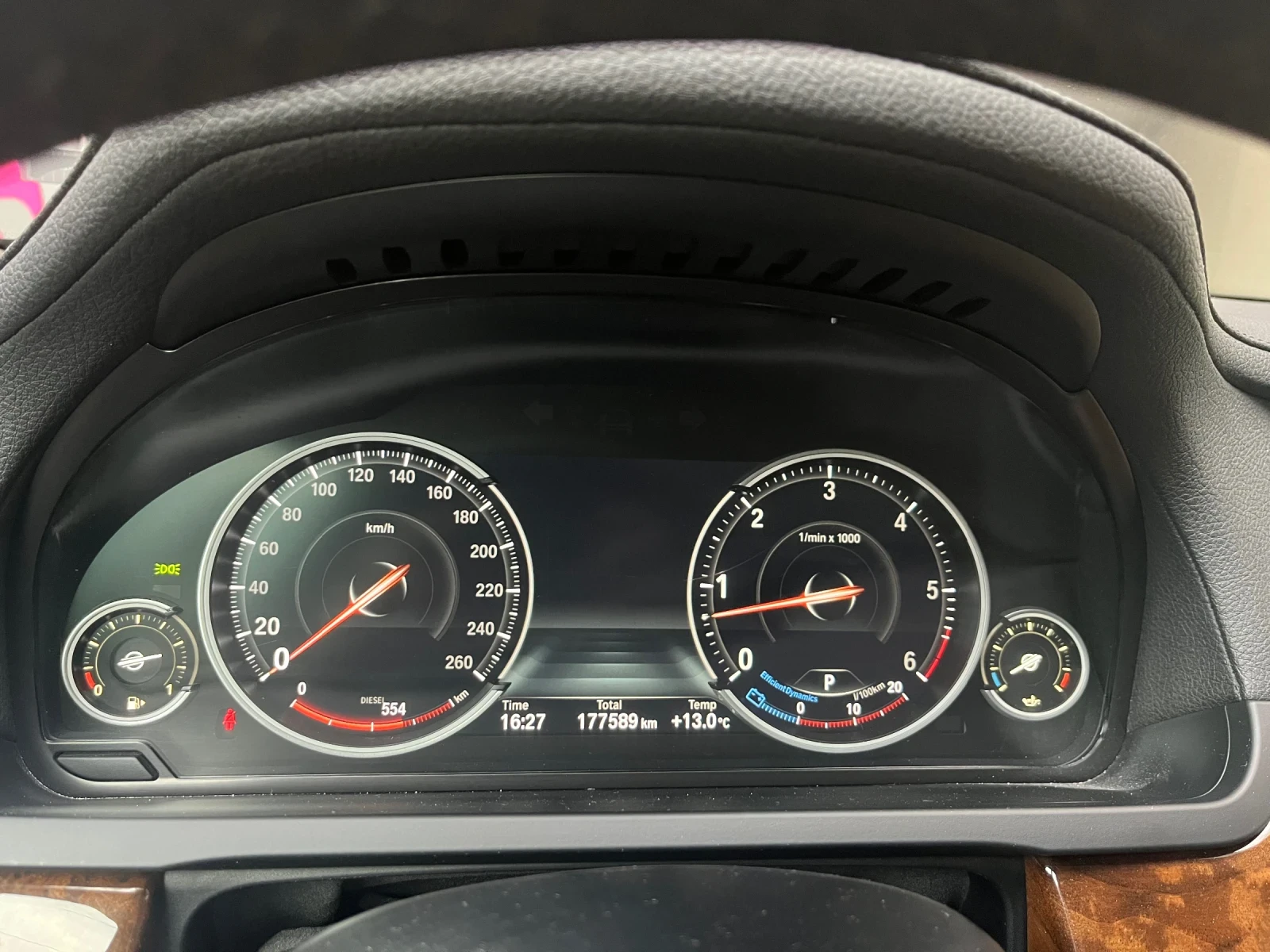 BMW 750  xDrive - изображение 10