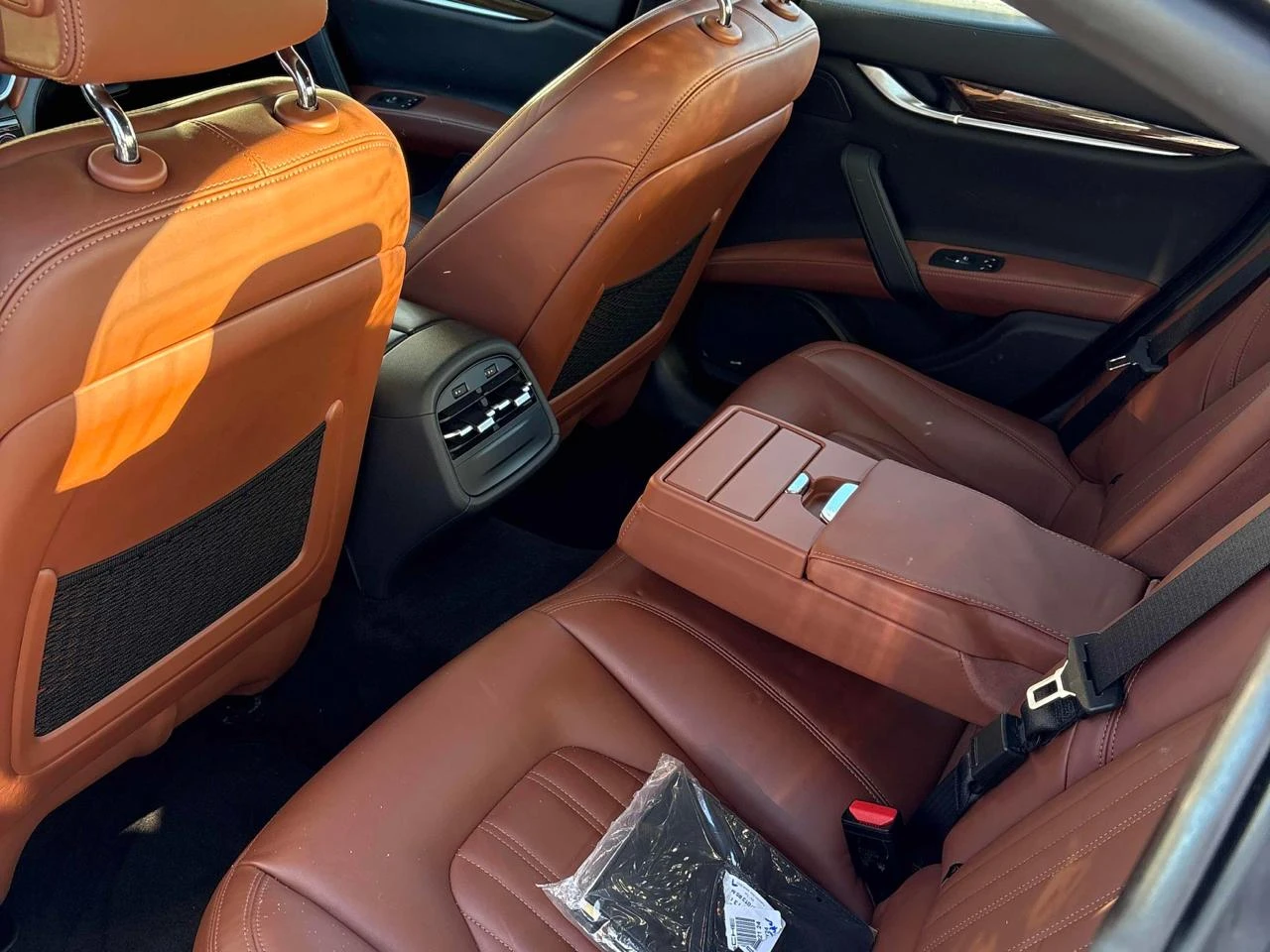 Maserati Ghibli S Q4/Автофинансиране/Сервизна история - изображение 8