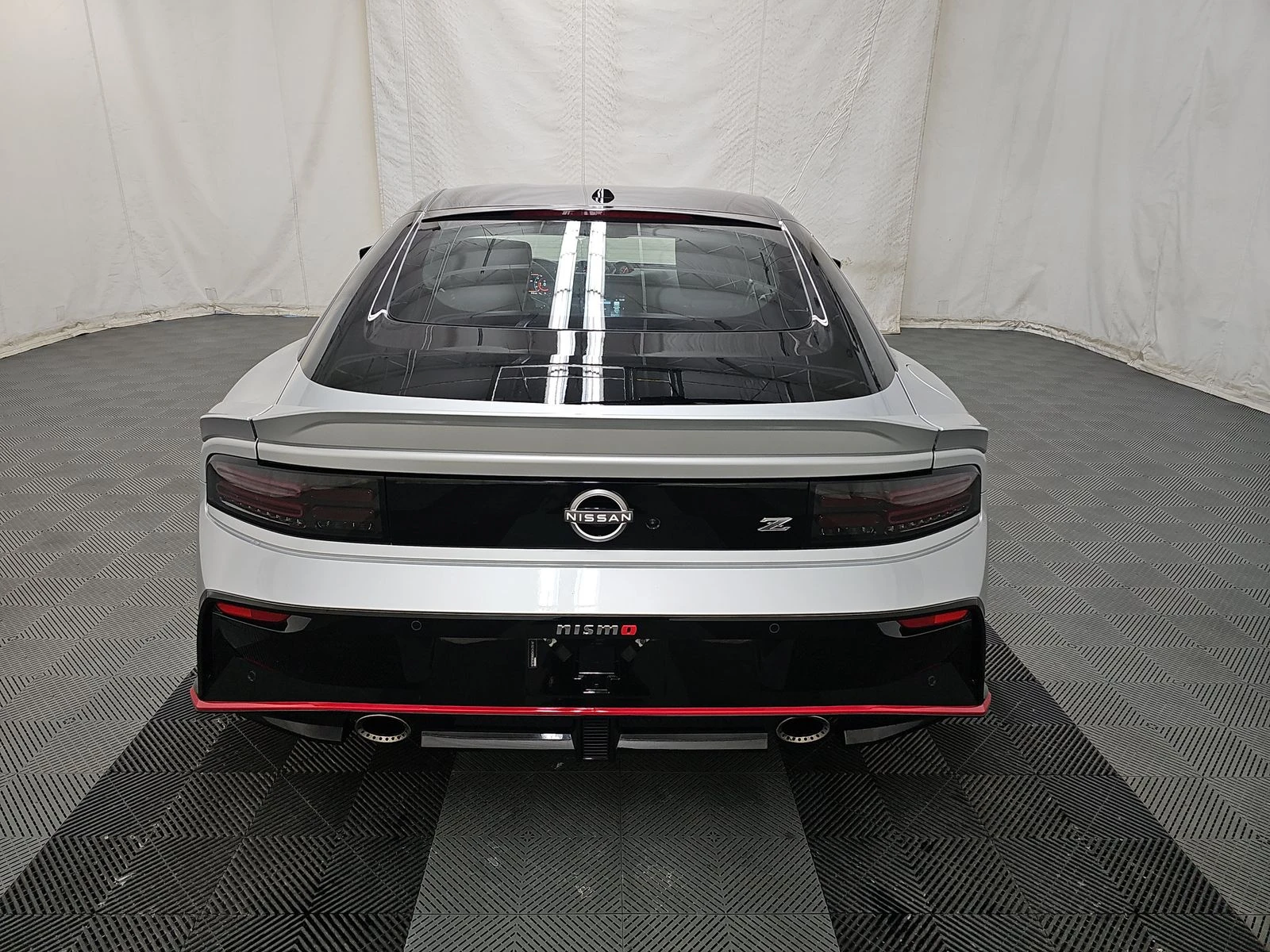 Nissan 370Z Z NISMO Twin Turbo V6 - изображение 7