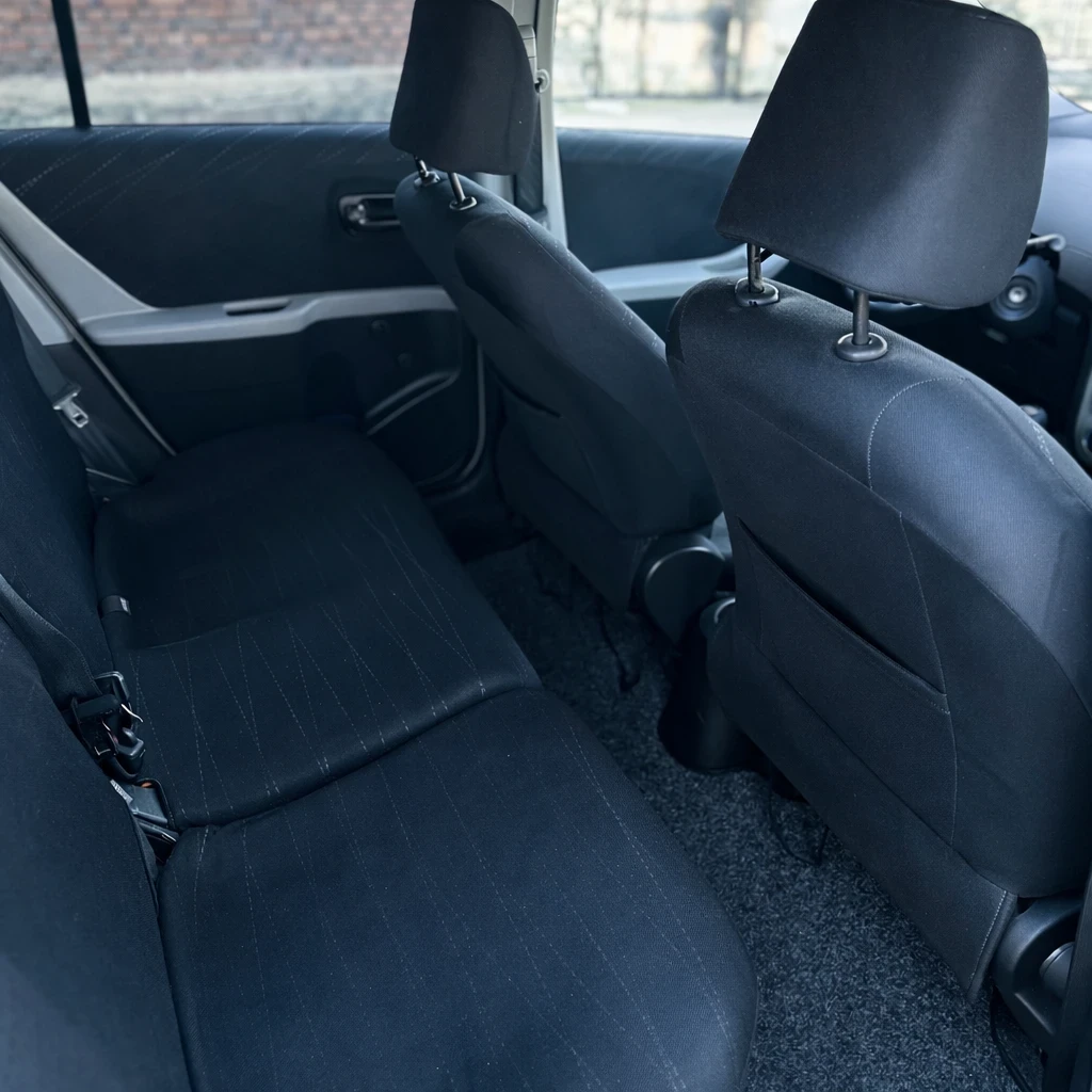 Toyota Yaris 1.3 VVT-i - изображение 8