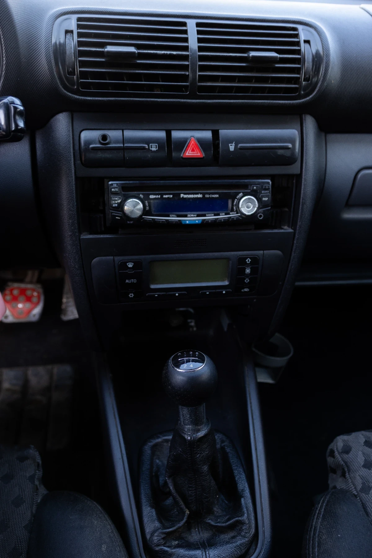 Seat Leon 1.9 90к.с, снимка 11 - Автомобили и джипове - 53783289