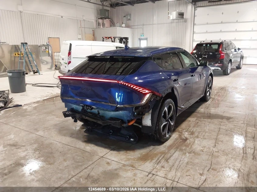 Kia EV6 GT-LINE, снимка 3 - Автомобили и джипове - 53822316