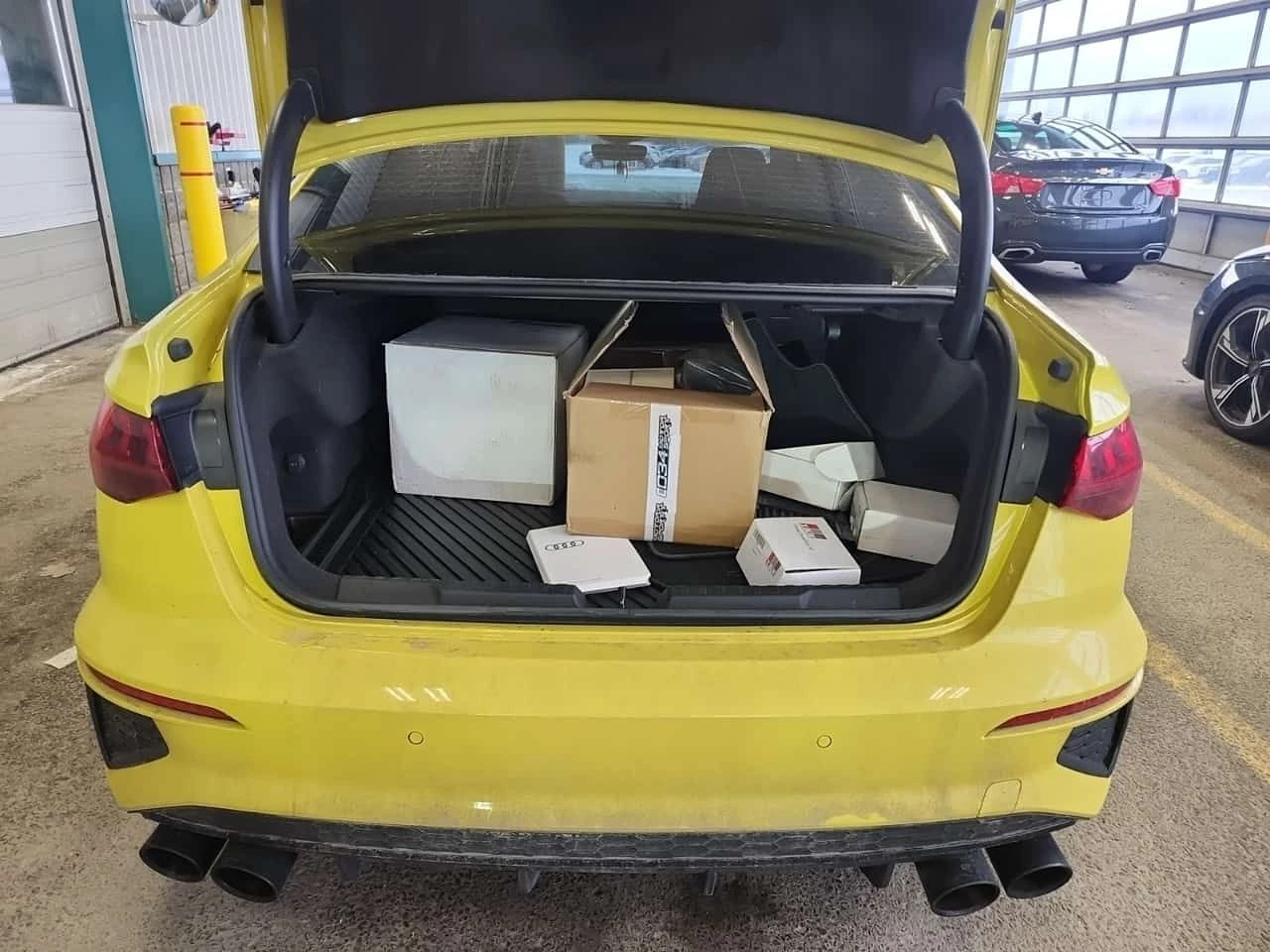 Audi S3 PROGRESSIV| ПОДГРЕВИ| ШИБЕДАХ| 2 КЛЮЧА| БЕЗ УДАРИ, снимка 7 - Автомобили и джипове - 53880471