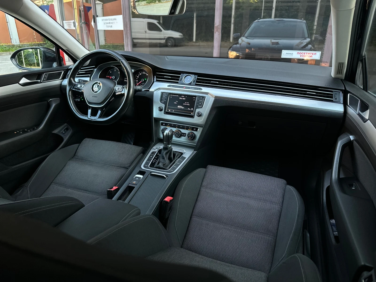 VW Passat B8/Distronic/DSG6/История във VW/Full/ОБСЛУЖЕН/TOP, снимка 12 - Автомобили и джипове - 55181636
