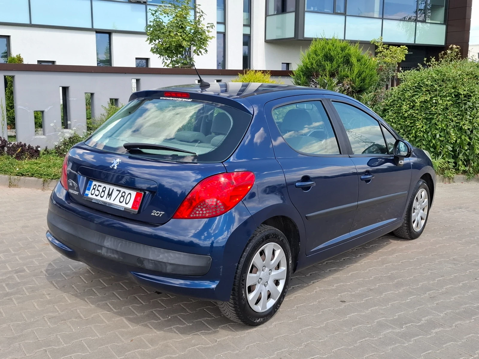 Peugeot 207 1.4HDI* (70кс)* FACELIFT* НОВ ВНОС* , снимка 15 - Автомобили и джипове - 55467321