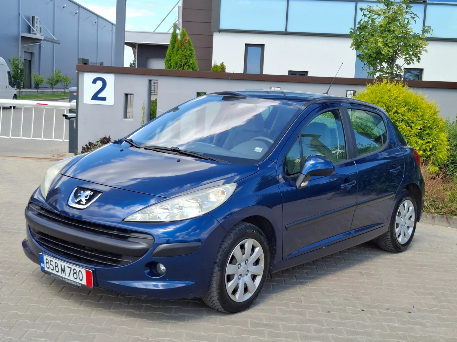 Peugeot 207 1.4HDI* (70кс)* FACELIFT* НОВ ВНОС* , снимка 4 - Автомобили и джипове - 55467321