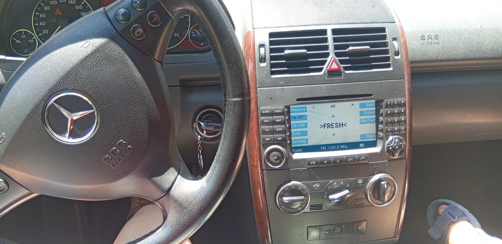 Mercedes-Benz A 200, снимка 4 - Автомобили и джипове - 55569429