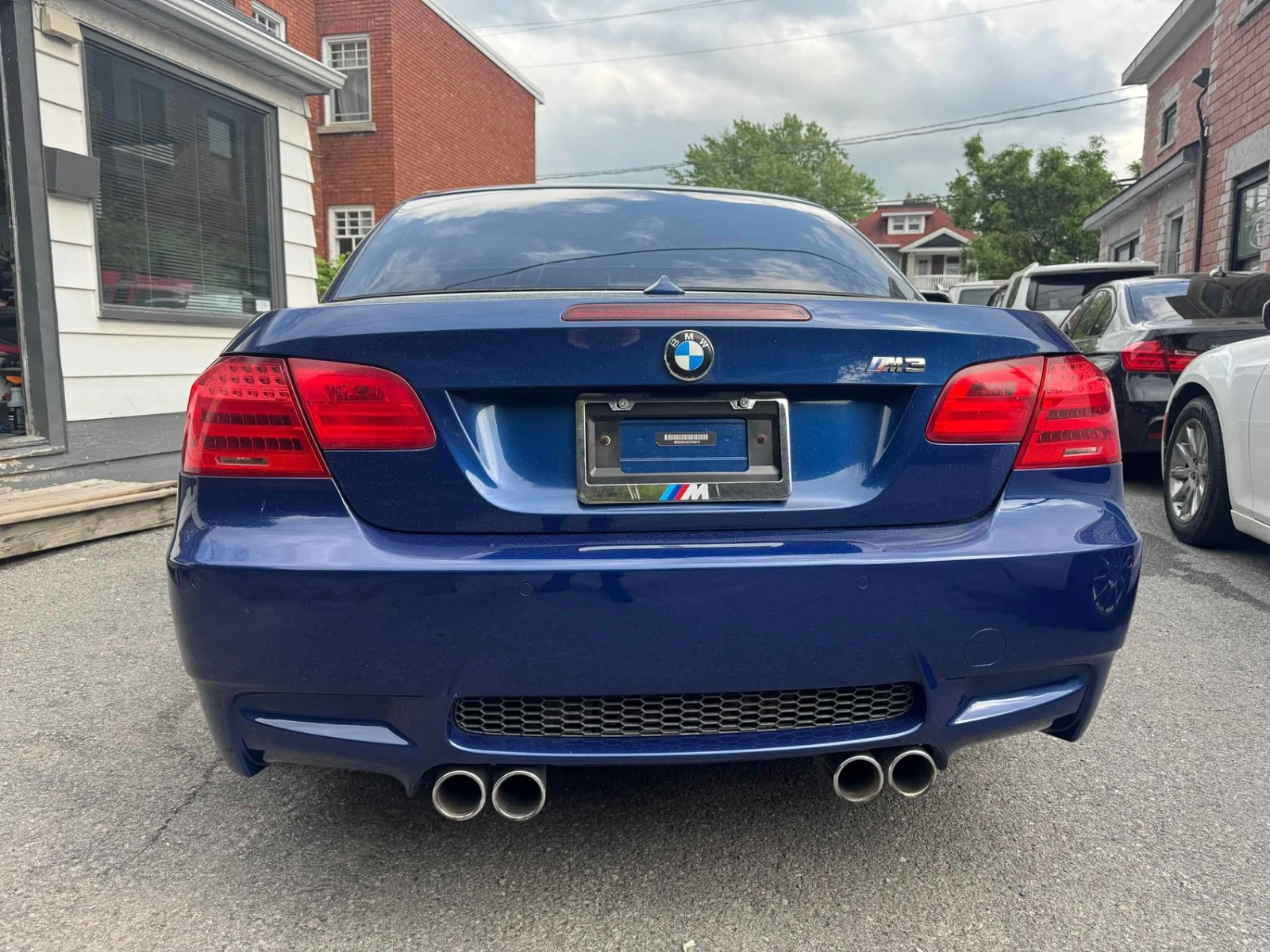 BMW M3 * AвтоКредит * (ЦЕНА ДО БГ), снимка 7 - Автомобили и джипове - 55599555