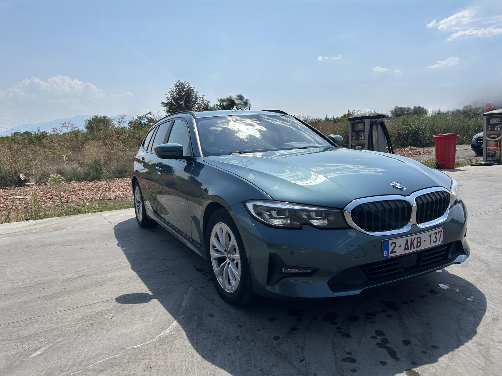 BMW 318 G21 Touring MILD HYBRID/Diesel/Auto/LED/Distr/2021, снимка 8 - Автомобили и джипове - 55846617