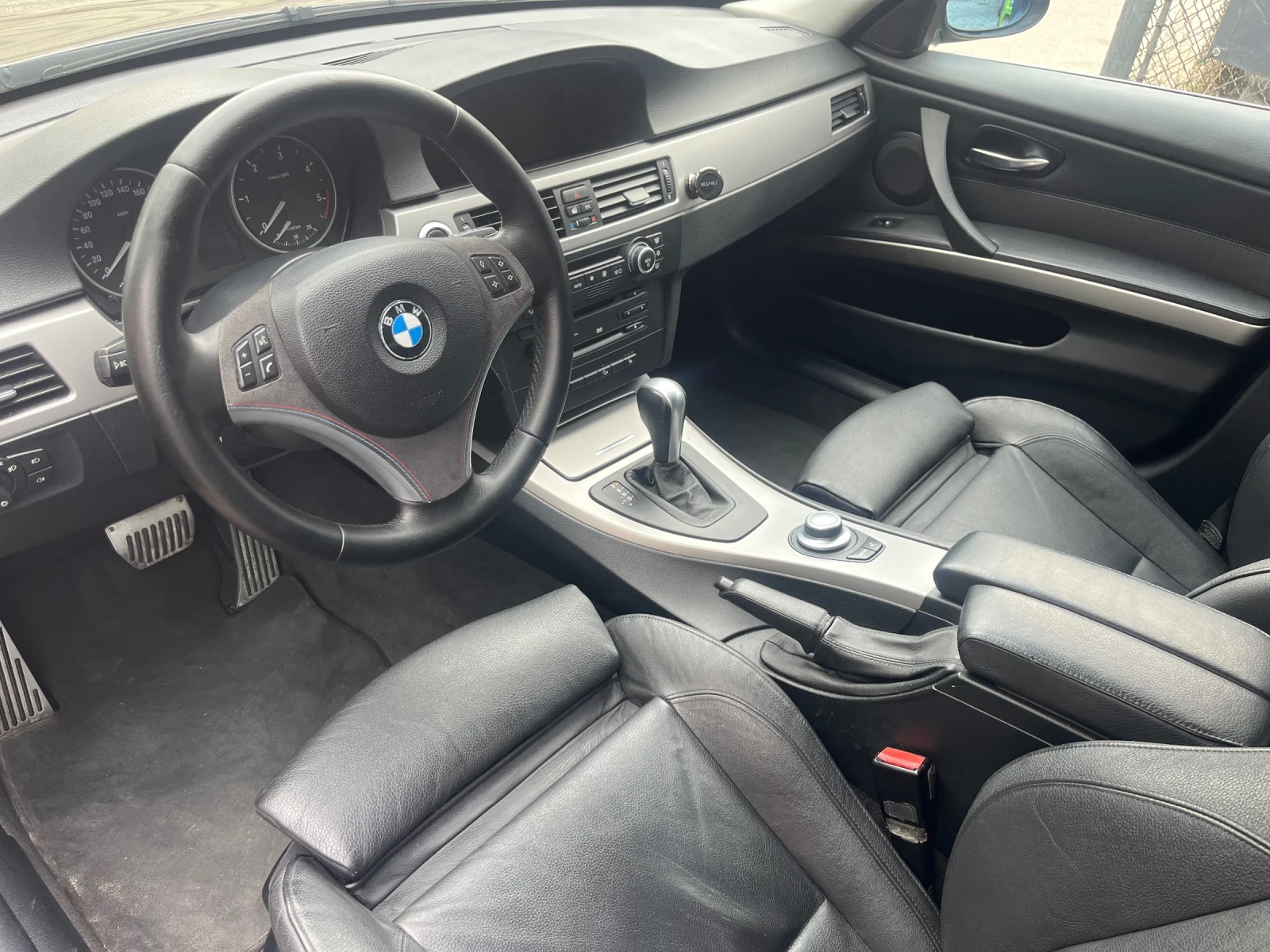 BMW 330 SWISS, снимка 7 - Автомобили и джипове - 56302763