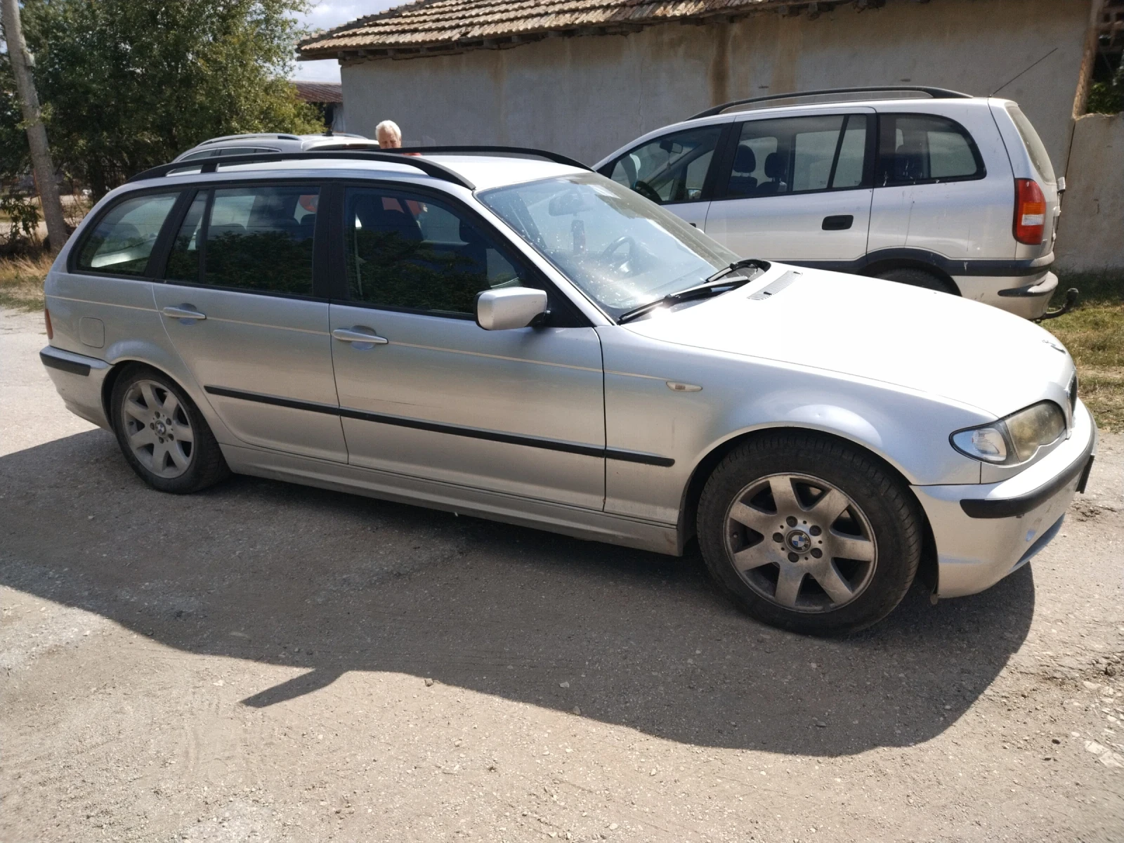 BMW 320, снимка 7 - Автомобили и джипове - 56465706