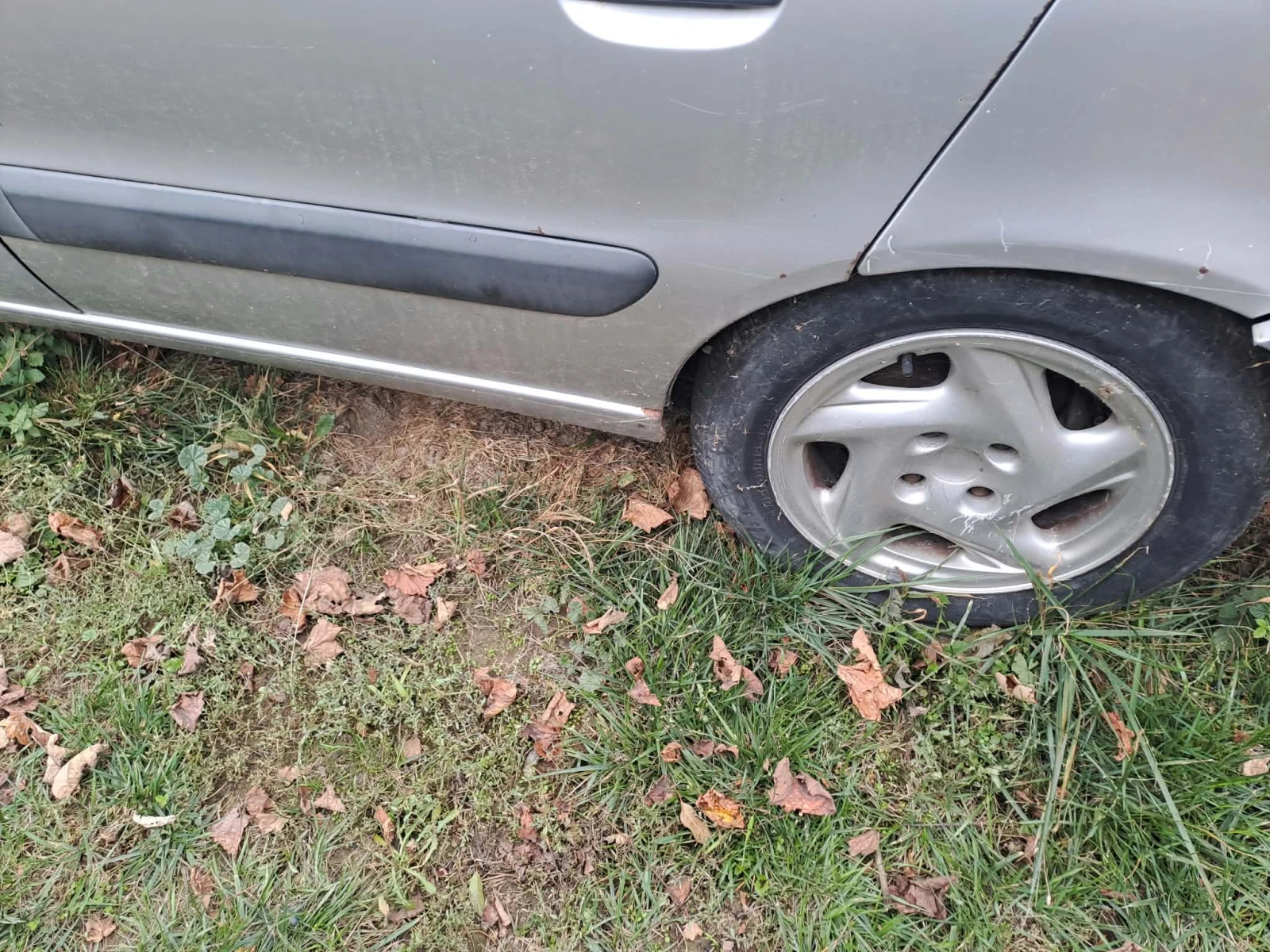 Citroen Xsara, снимка 2 - Автомобили и джипове - 56729238