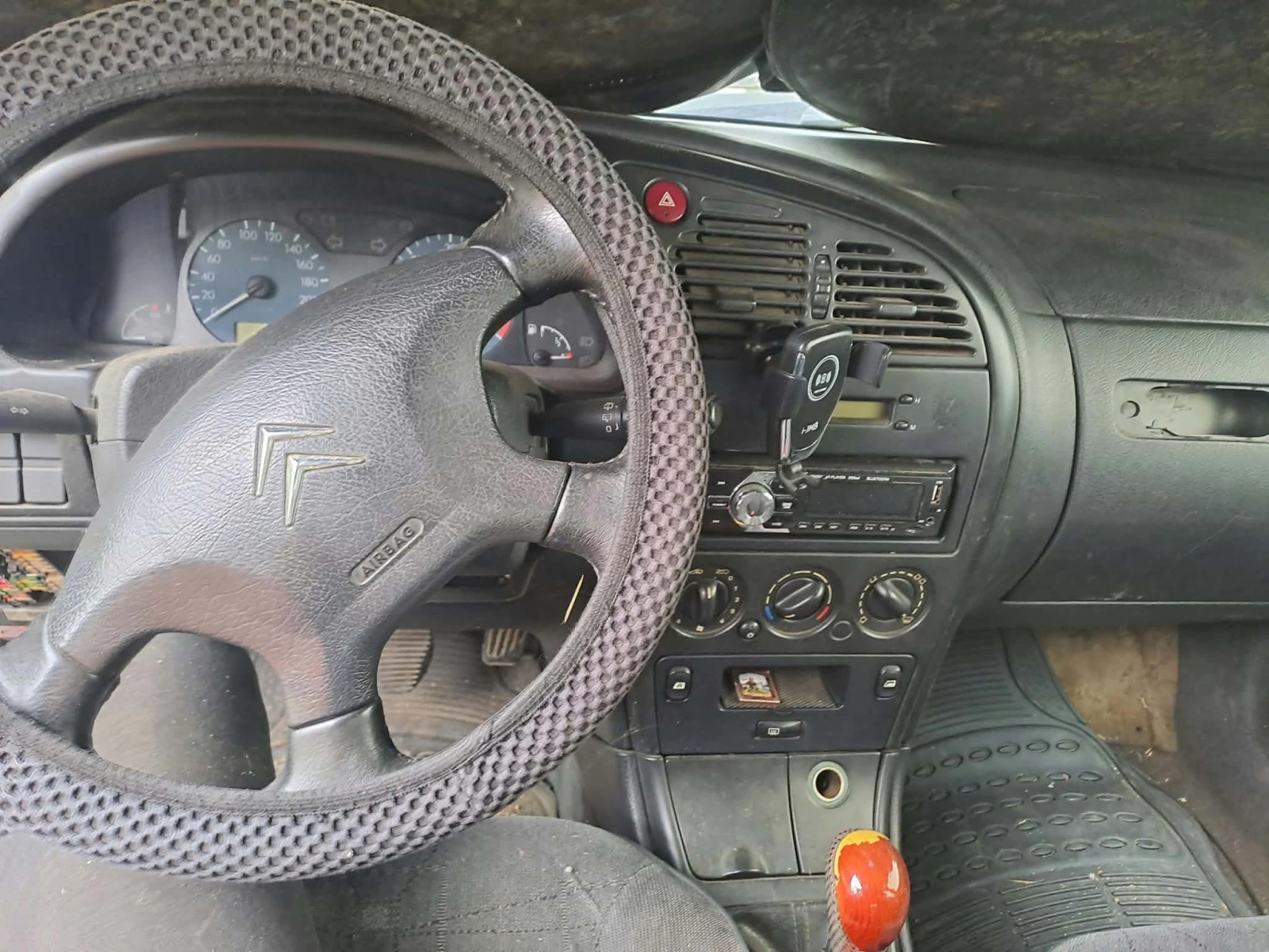 Citroen Xsara, снимка 3 - Автомобили и джипове - 56729238