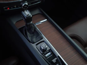 Volvo XC60 T6 INSCRIPTION * AWD* ПОДГРЕВ* DIGITAL* 360* PANO*, снимка 14
