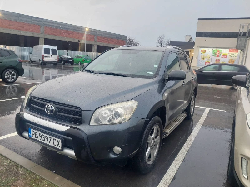 Toyota Rav4 D4d, снимка 3 - Автомобили и джипове - 48426939