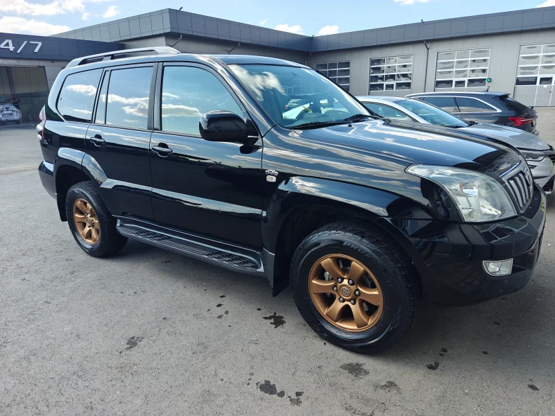 Toyota Land cruiser 120, снимка 2 - Автомобили и джипове - 52567933