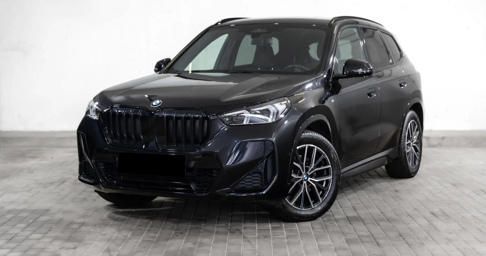 BMW X1 sDrive18i, снимка 1
