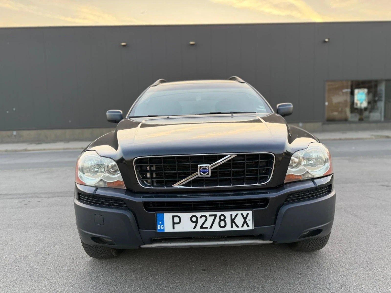 Volvo Xc90 2.4AWD* АВТОМАТИК* КОЖА* ОБСЛУЖЕН* ВС.ПЛАТЕНО - изображение 4