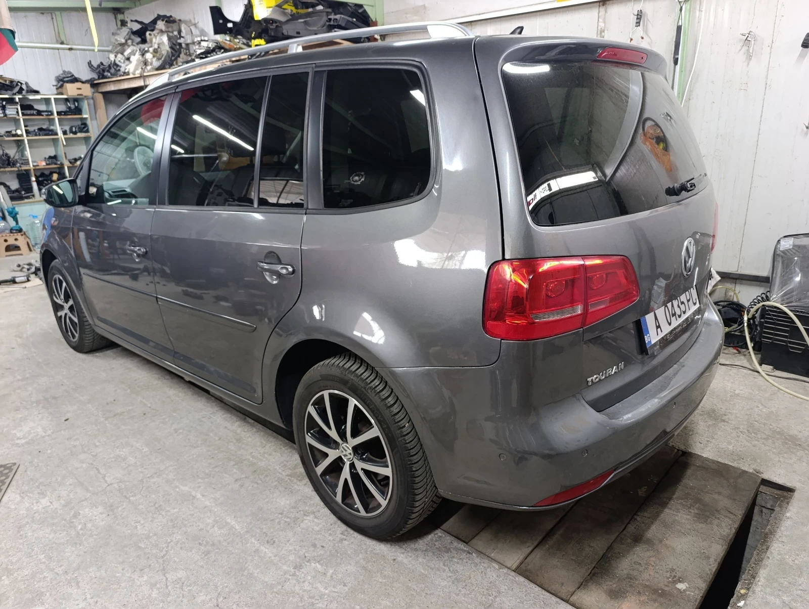 VW Tayron 1.6д 105к.с DSG  - изображение 3