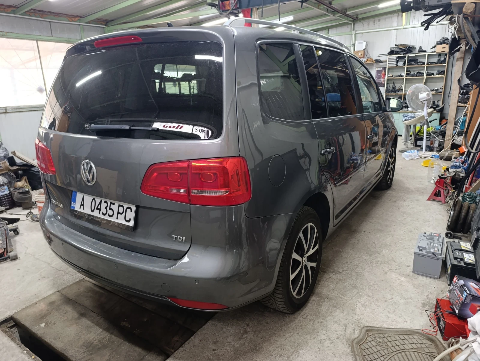 VW Tayron 1.6д 105к.с DSG  - изображение 4