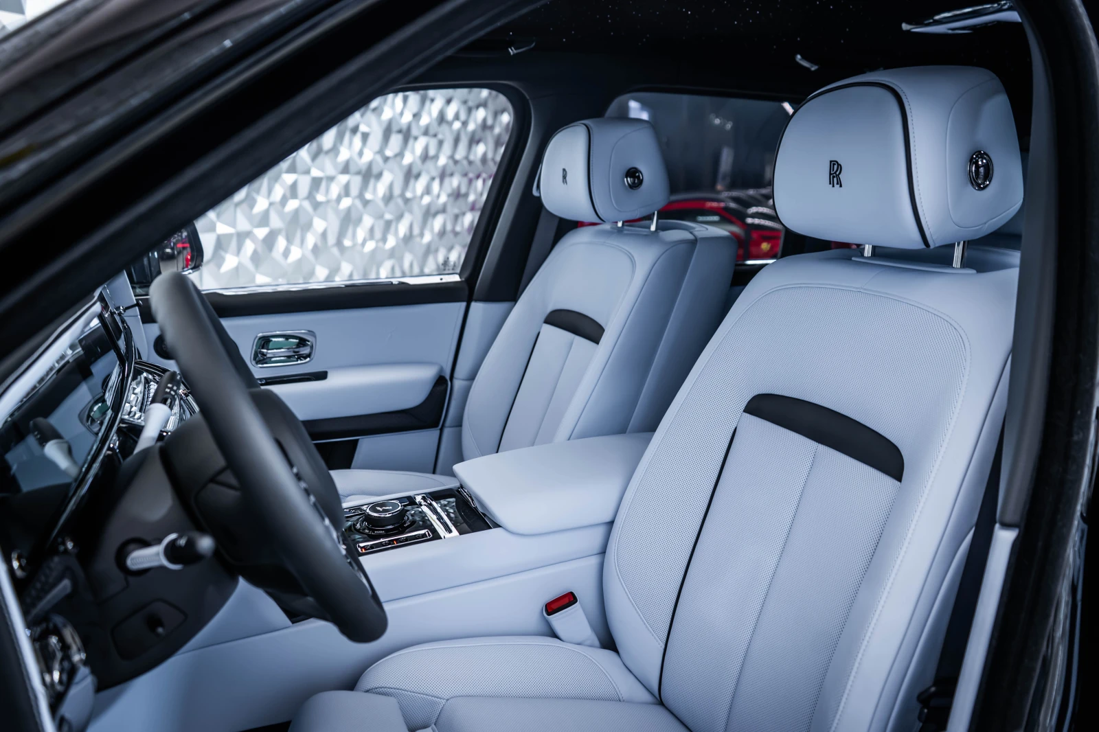 Rolls-Royce Cullinan Black Badge Series II | Mobile.bg � ����������� 13