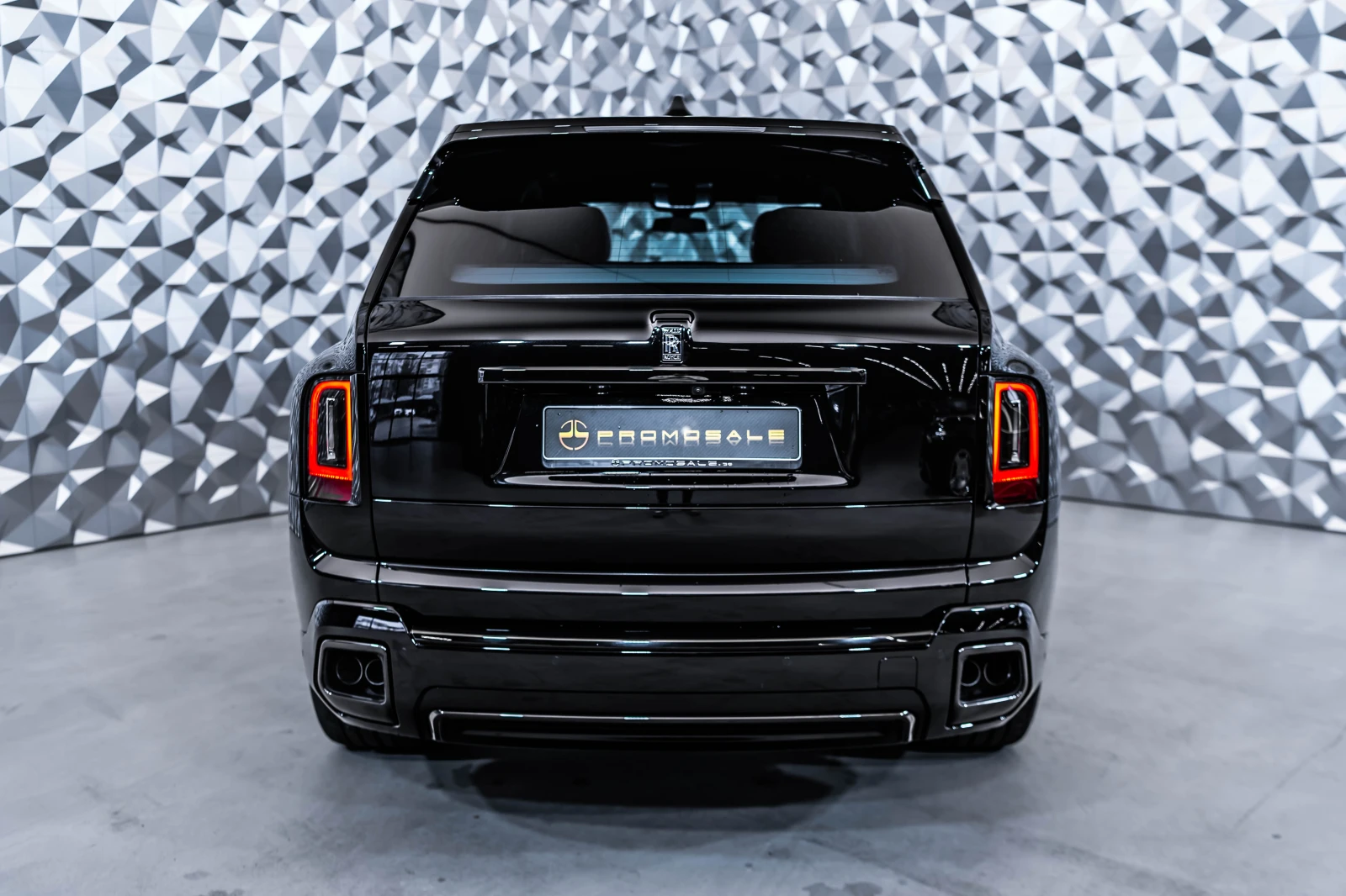 Rolls-Royce Cullinan Black Badge Series II - изображение 5