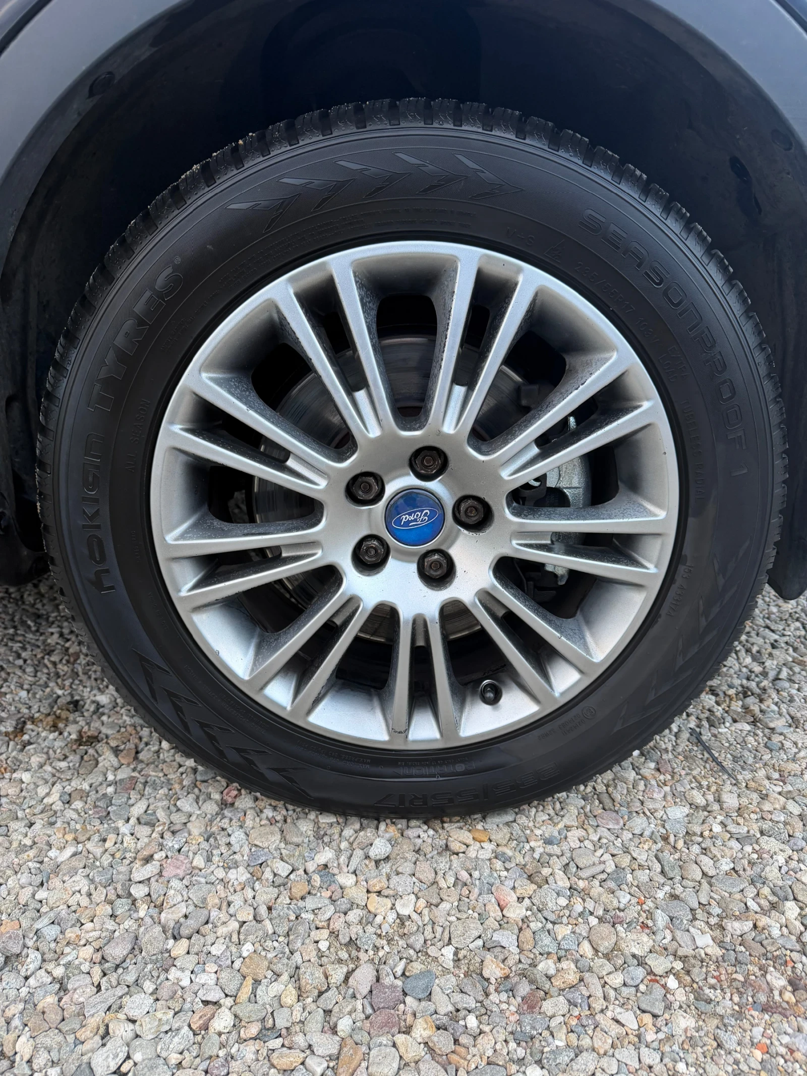 Ford Kuga 2.0TDCI/140hp/PANORAMA/AUTOMATIC/, снимка 16 - Автомобили и джипове - 53750194