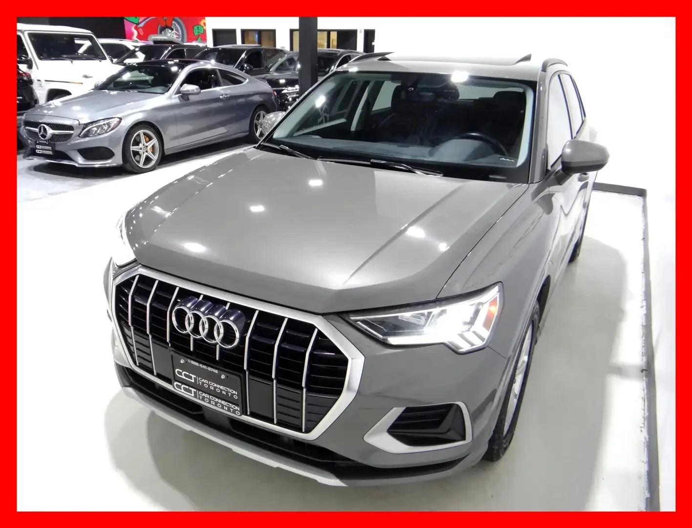 Audi Q3 KOMFORT / QUATTRO / CARPLAY / ПОДГРЕВИ, снимка 3 - Автомобили и джипове - 54424689