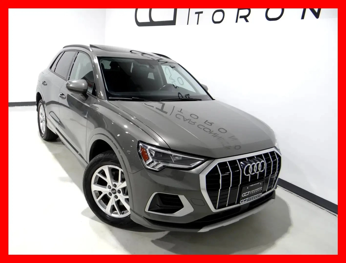 Audi Q3 KOMFORT / QUATTRO / CARPLAY / ПОДГРЕВИ, снимка 2 - Автомобили и джипове - 54424689