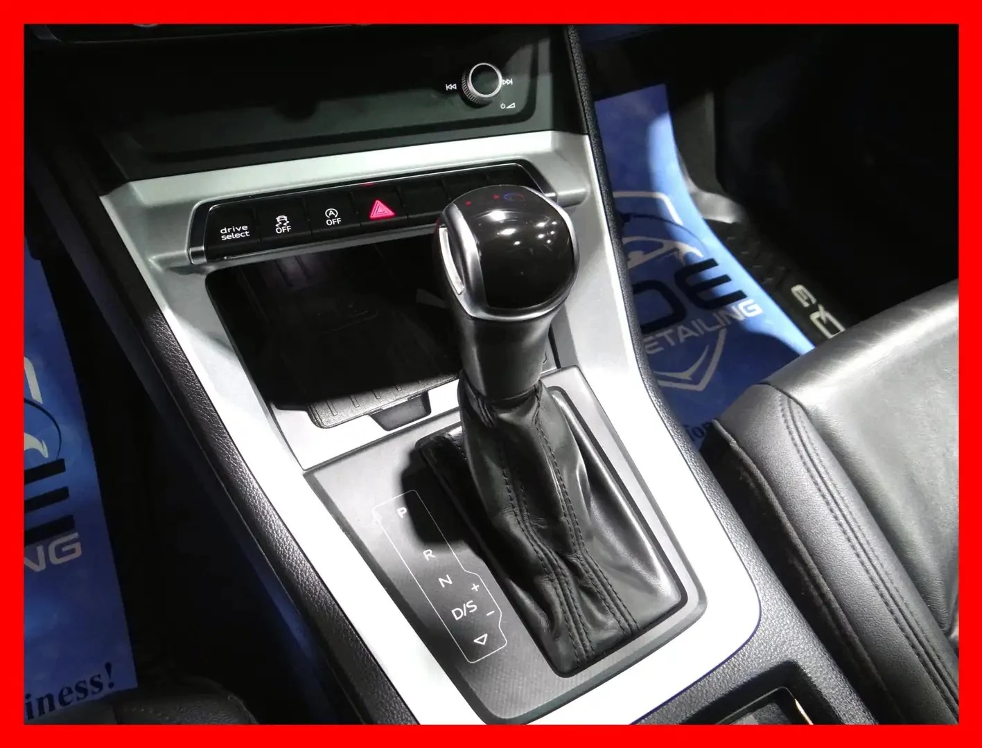 Audi Q3 KOMFORT / QUATTRO / CARPLAY / ПОДГРЕВИ, снимка 14 - Автомобили и джипове - 54424689