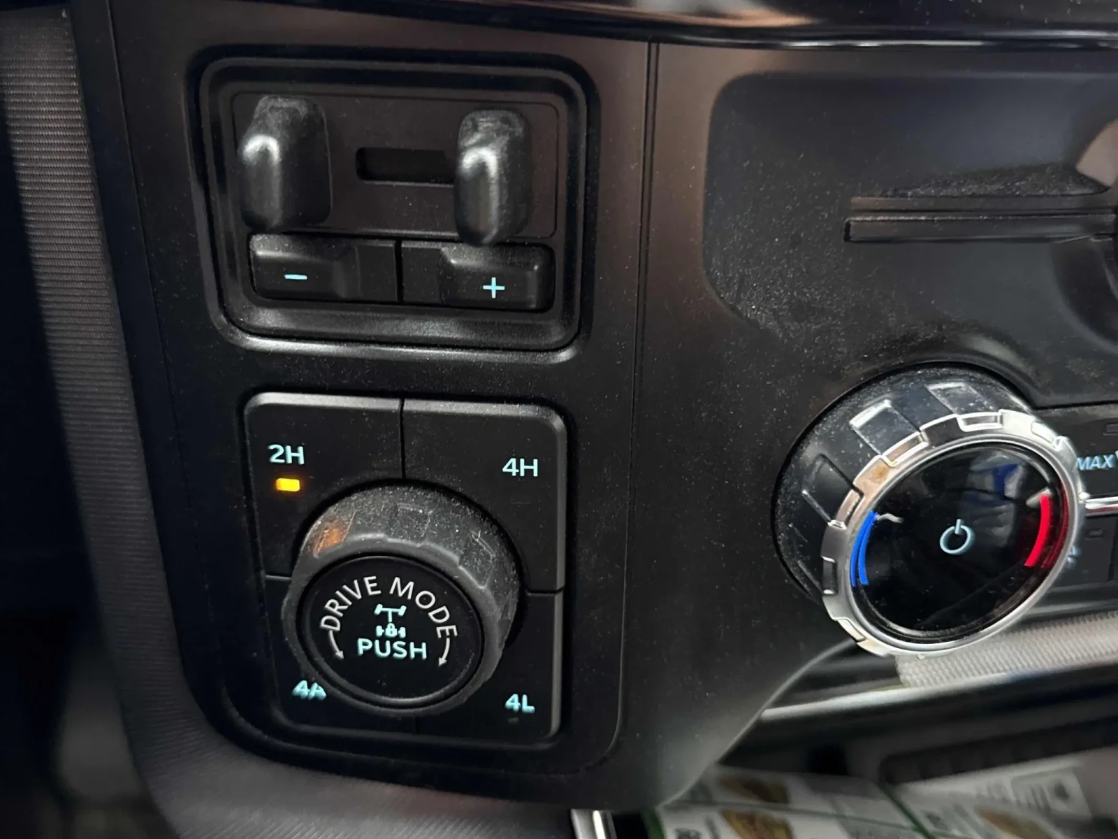 Ford Raptor Raptor R V8 Supercharger 5.2L V8 / 5.2-liter V8, снимка 16 - Автомобили и джипове - 54884156