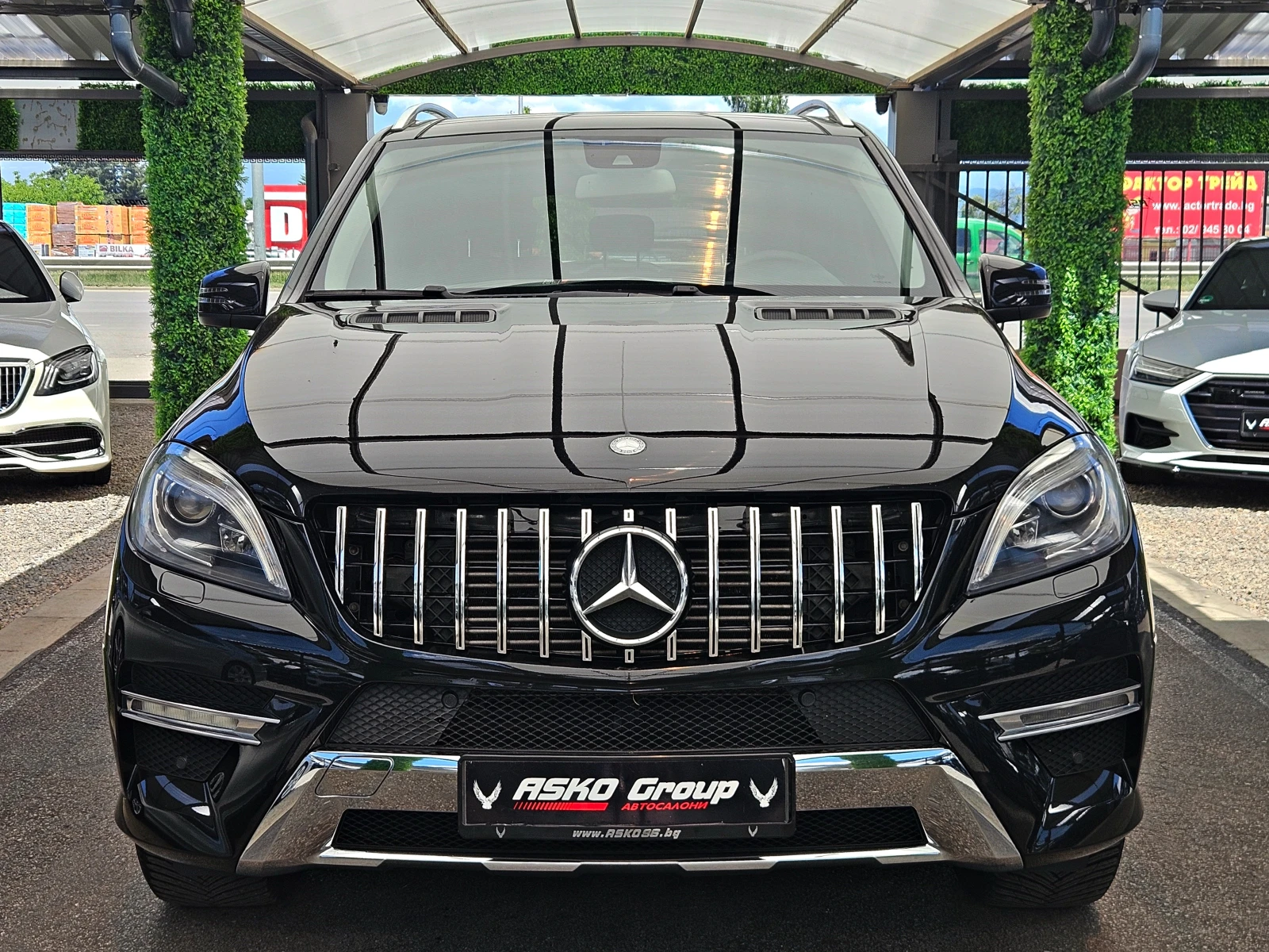 Mercedes-Benz ML 350 AMG/ТЕЛЕВИЗИЯ/CAMERA/ПОДГРЕВ/АМБИЕНТ/BLIND SPOT/LI, снимка 2 - Автомобили и джипове - 54944041