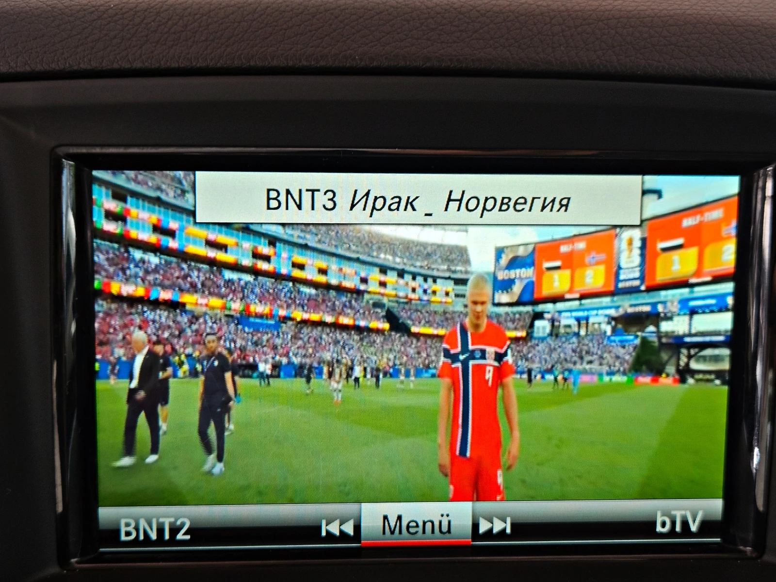 Mercedes-Benz ML 350 AMG/ТЕЛЕВИЗИЯ/CAMERA/ПОДГРЕВ/АМБИЕНТ/BLIND SPOT/LI, снимка 10 - Автомобили и джипове - 54944041